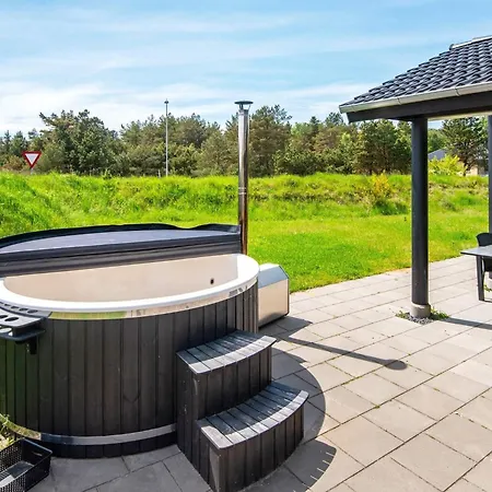 12 Person In Romo * Rømø Kirkeby